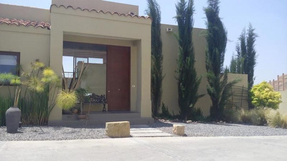 5 bedrooms House in Chacabuco, Chile No. 4363