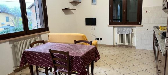 Дом с 4 комнатами в Куаттро Кастелла, Италия № 109624 10