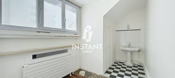 6 bedrooms Apartment in Noisy-le-Sec, France No. 163970 50