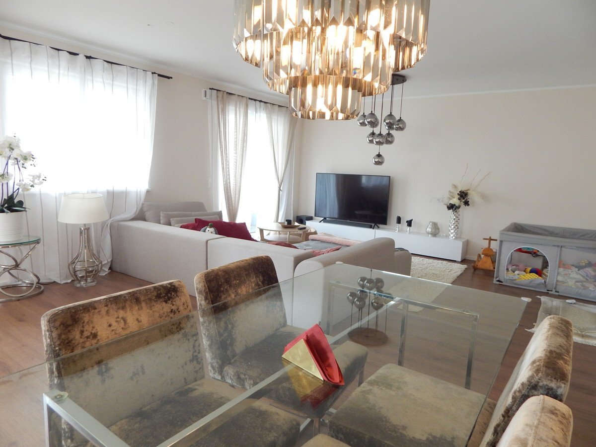 2-salle Appartement à Eggelsberg, Austria No. 150555