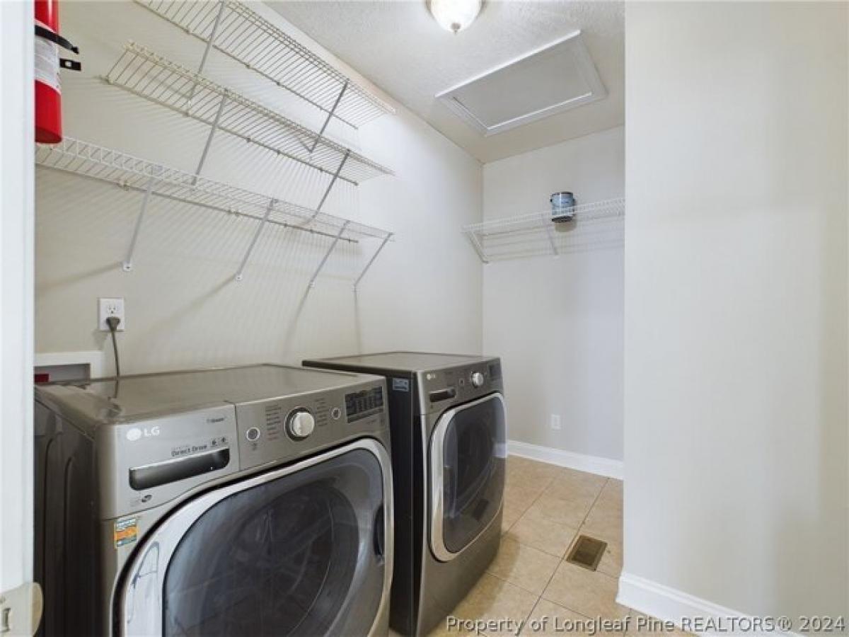 5 غرف نوم منزل في Hope Mills, USA رقم 374176