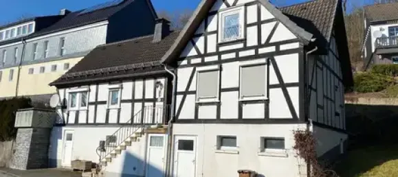 Дом с 4 комнатами в Зиген-Виттгенштайн, Германия № 149888 3