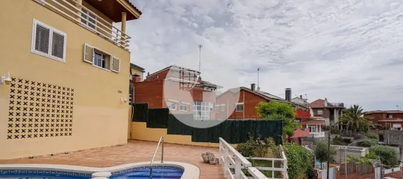 5 bedrooms House in Viladecans, Spain No. 169195 2
