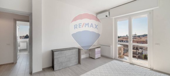 Квартира с 3 комнатами в Бусто Гарольфо, Италия № 211499 32