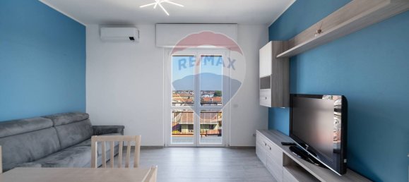 Квартира с 3 комнатами в Бусто Гарольфо, Италия № 211499 3