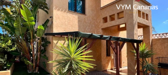 4 Schlafzimmer Villa in Guargacho, Spain, Nr. 6232 20