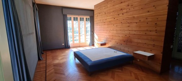 8 bedrooms Villa in Colico, Italy No. 55925 22