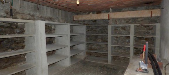 8 bedrooms Villa in Colico, Italy No. 55925 30