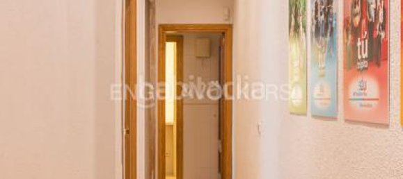 Apartamento de 4 dormitorios en Madrid, Spain No. 137819 16