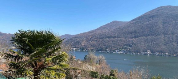 Studio in Brusimpiano, Italy No. 238992 4