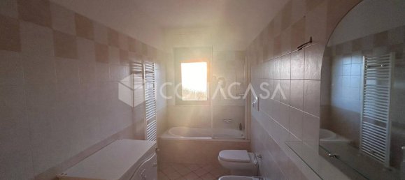 Apartamento de 3 divisões em Bitonto, Italy N.º 17811 17