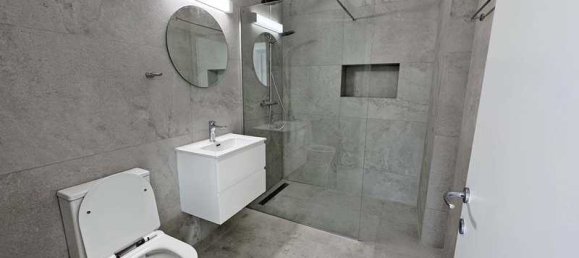 4 bedrooms House in Larnaca, Cyprus No. 14785 2