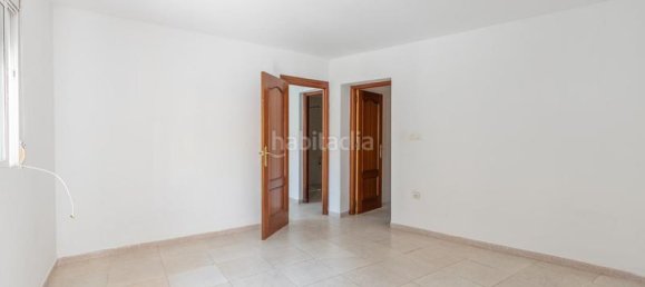 Коммерческая недвижимость 135м² в Марасена, Испания № 180702 15