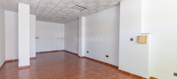 Коммерческая недвижимость 135м² в Марасена, Испания № 180702 32