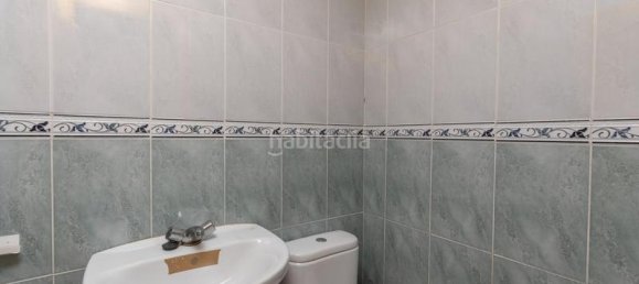 Коммерческая недвижимость 135м² в Марасена, Испания № 180702 36