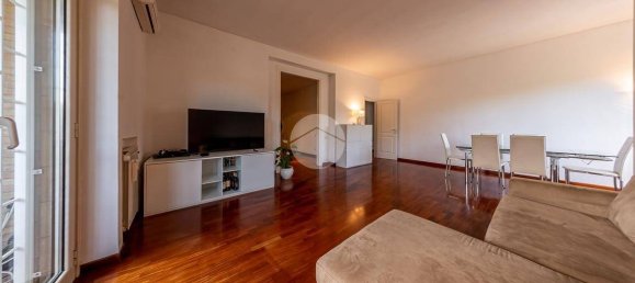 2 bedrooms Apartment in Rome, Italy No. 292391 5