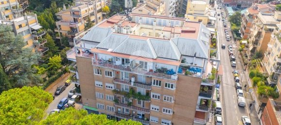 2 bedrooms Apartment in Rome, Italy No. 292391 15