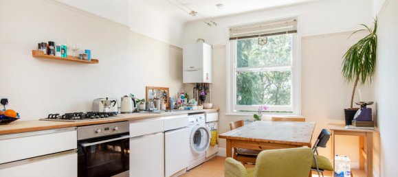 3 bedrooms Apartment in London, United Kingdom No. 3726 2