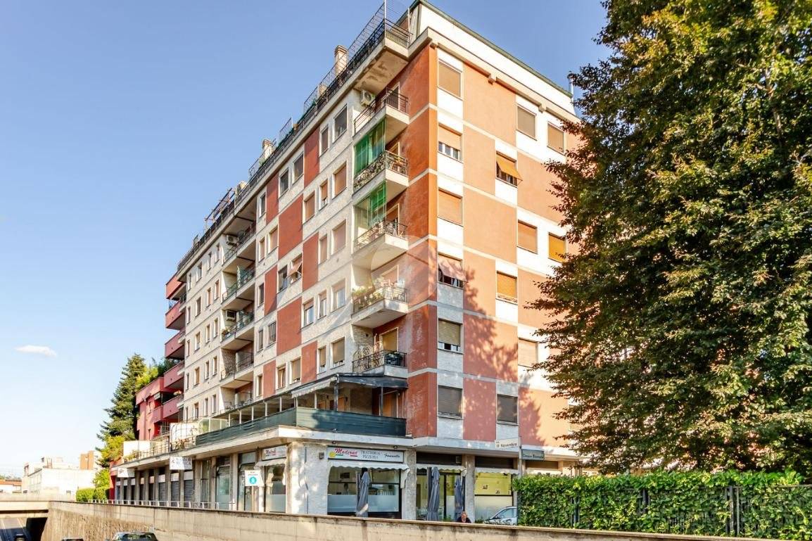 2 Schlafzimmer Wohnung in Bollate, Italy, Nr. 305966