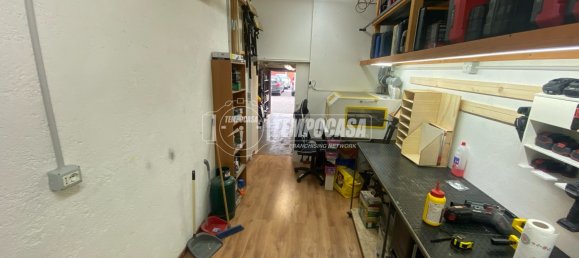 2 bedrooms Apartment in Malnate, Italy No. 14417 14