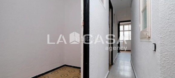 3 bedrooms Apartment in Barcelona, Spain No. 171125 16