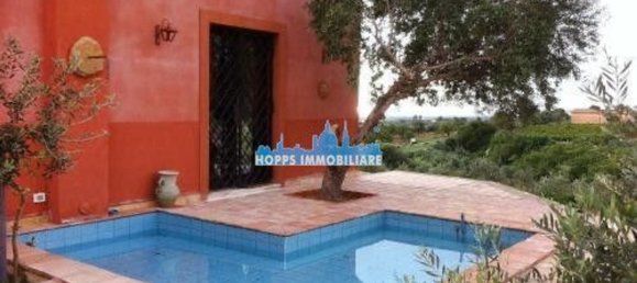 Вилла с 10 комнатами в Менфи, Италия № 59286 30