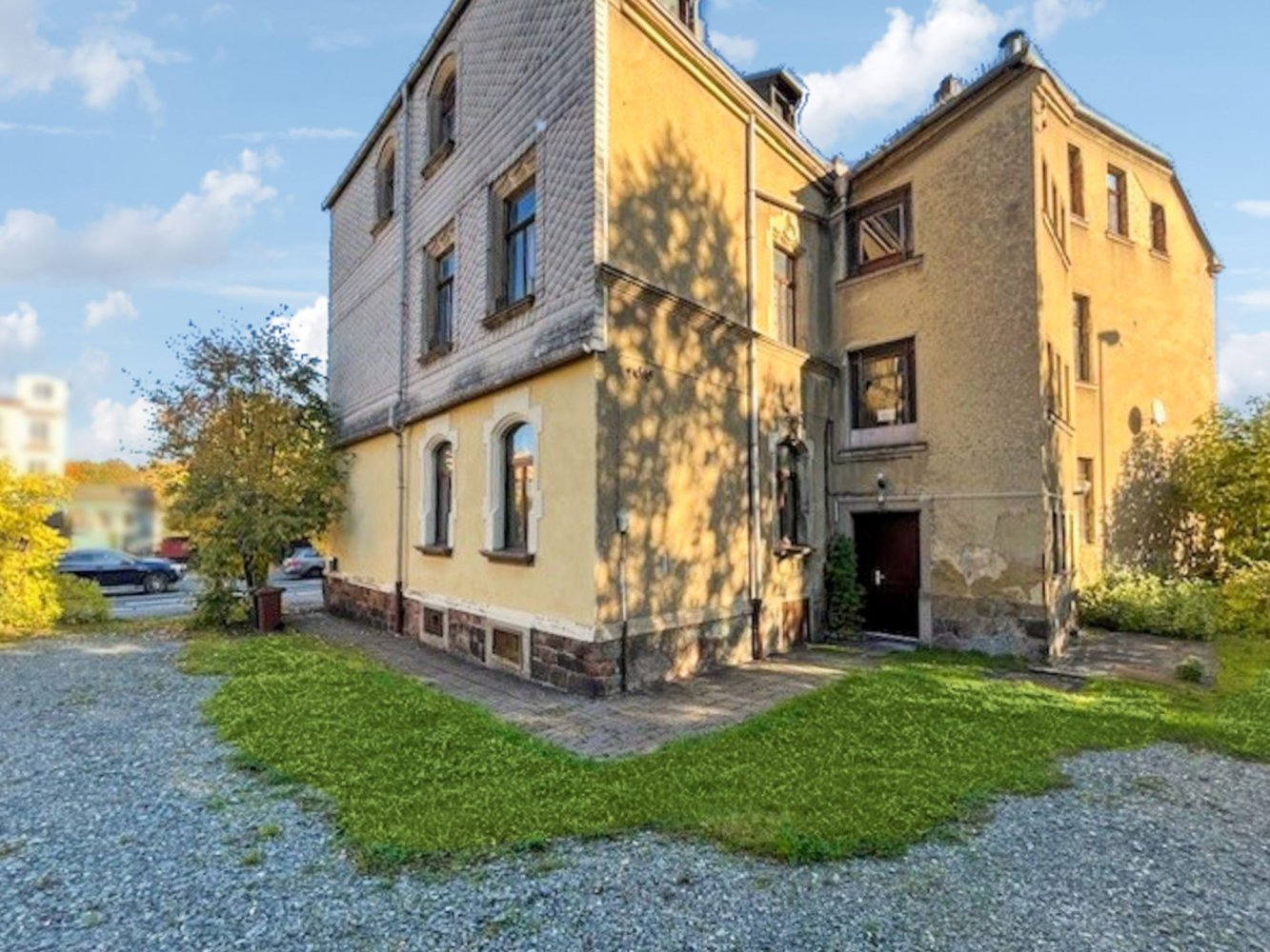 20 rooms Building in Chemnitz, Germany No. 22430