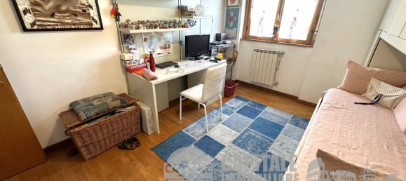 3 bedrooms Apartment in Rome, Italy No. 91150 22