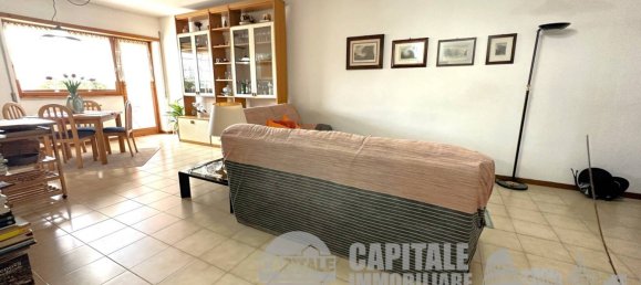 3 bedrooms Apartment in Rome, Italy No. 91150 6