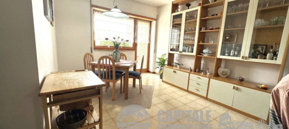 3 bedrooms Apartment in Rome, Italy No. 91150 5