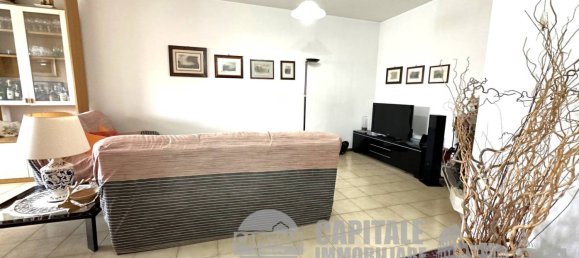 3 bedrooms Apartment in Rome, Italy No. 91150 8