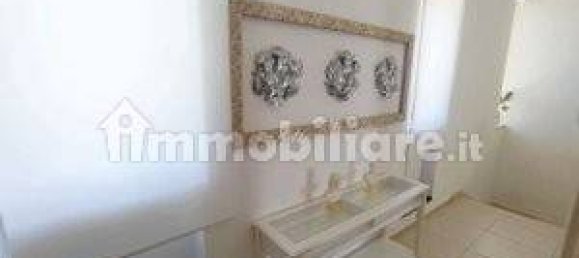 Casa de 2 dormitorios en Trani, Italy No. 344239 20