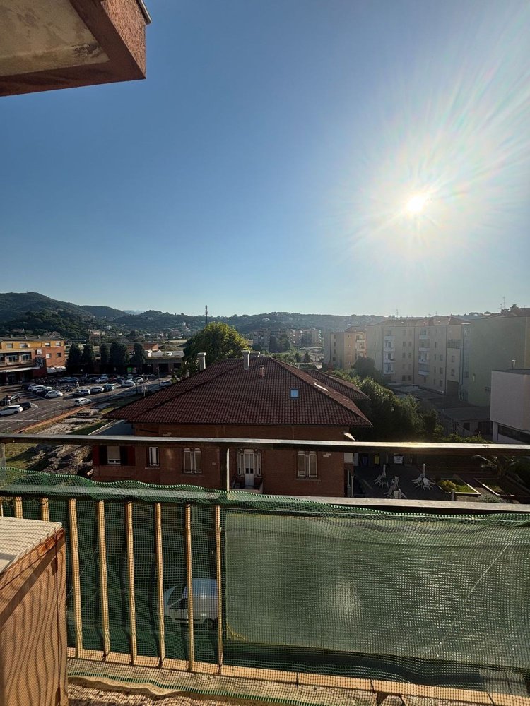4 bedrooms Apartment in Albisola Superiore, Italy No. 400808