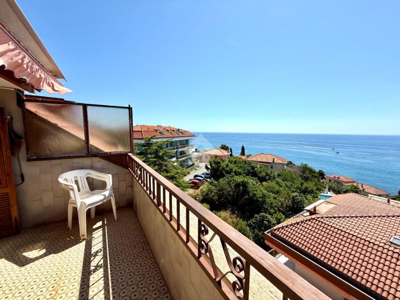 3 rooms Apartment in Costarainera, Italy No. 285634