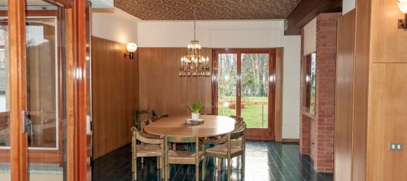 10 rooms Villa in Laveno-Mombello, Italy No. 251650 8