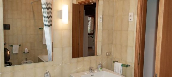 10 rooms Villa in Laveno-Mombello, Italy No. 251650 22