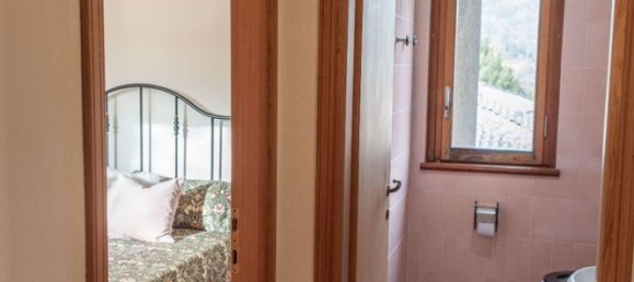 10 rooms Villa in Laveno-Mombello, Italy No. 251650 18