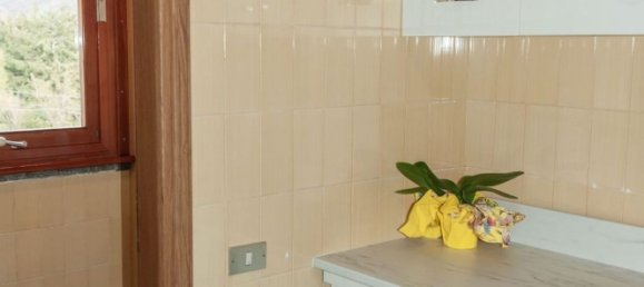 10 rooms Villa in Laveno-Mombello, Italy No. 251650 13