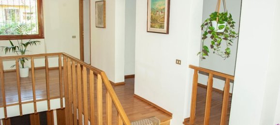 10 rooms Villa in Laveno-Mombello, Italy No. 251650 16