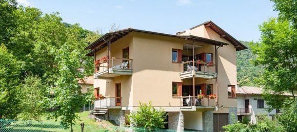 10 rooms Villa in Laveno-Mombello, Italy No. 251650 33