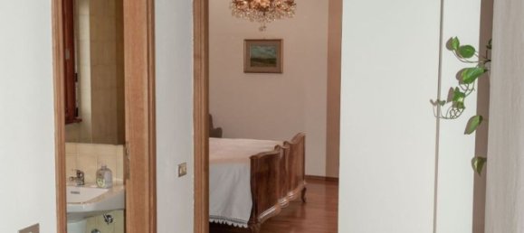 10 rooms Villa in Laveno-Mombello, Italy No. 251650 20