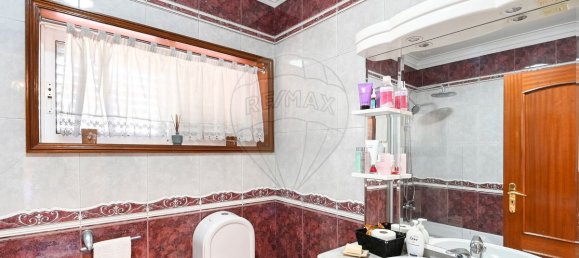 4 bedrooms House in Alfena, Portugal No. 184717 31