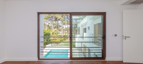 4 bedrooms Villa in Almada, Portugal No. 98420 32
