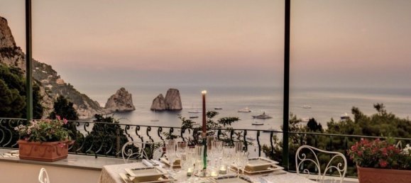 14 bedrooms Villa in Capri, Italy No. 315572 4