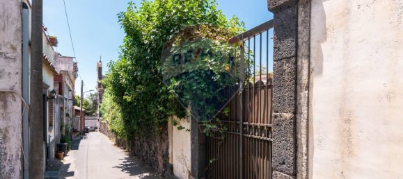 Villa de 10 dormitorios en Mascalucia, Italy No. 266427 24