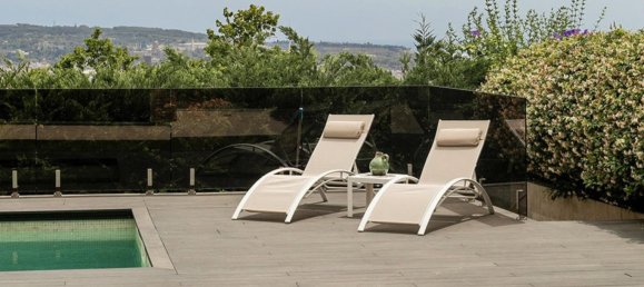 5 bedrooms Villa in Barcelona, Spain No. 4525 11