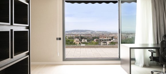 5 bedrooms Villa in Barcelona, Spain No. 4525 18