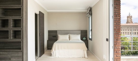 5 bedrooms Villa in Barcelona, Spain No. 4525 17