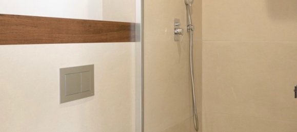 5 bedrooms Villa in Barcelona, Spain No. 4525 24