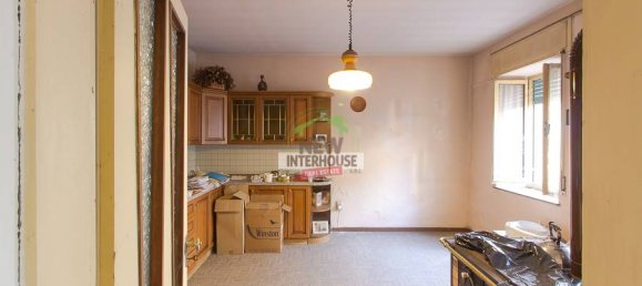 Дом с 6 спальнями в Удине, Италия № 323328 6